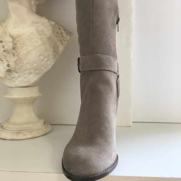 Sole Society Paloma Suede Wedge Boots Mushroom 7.5 - Picture 8 of 8